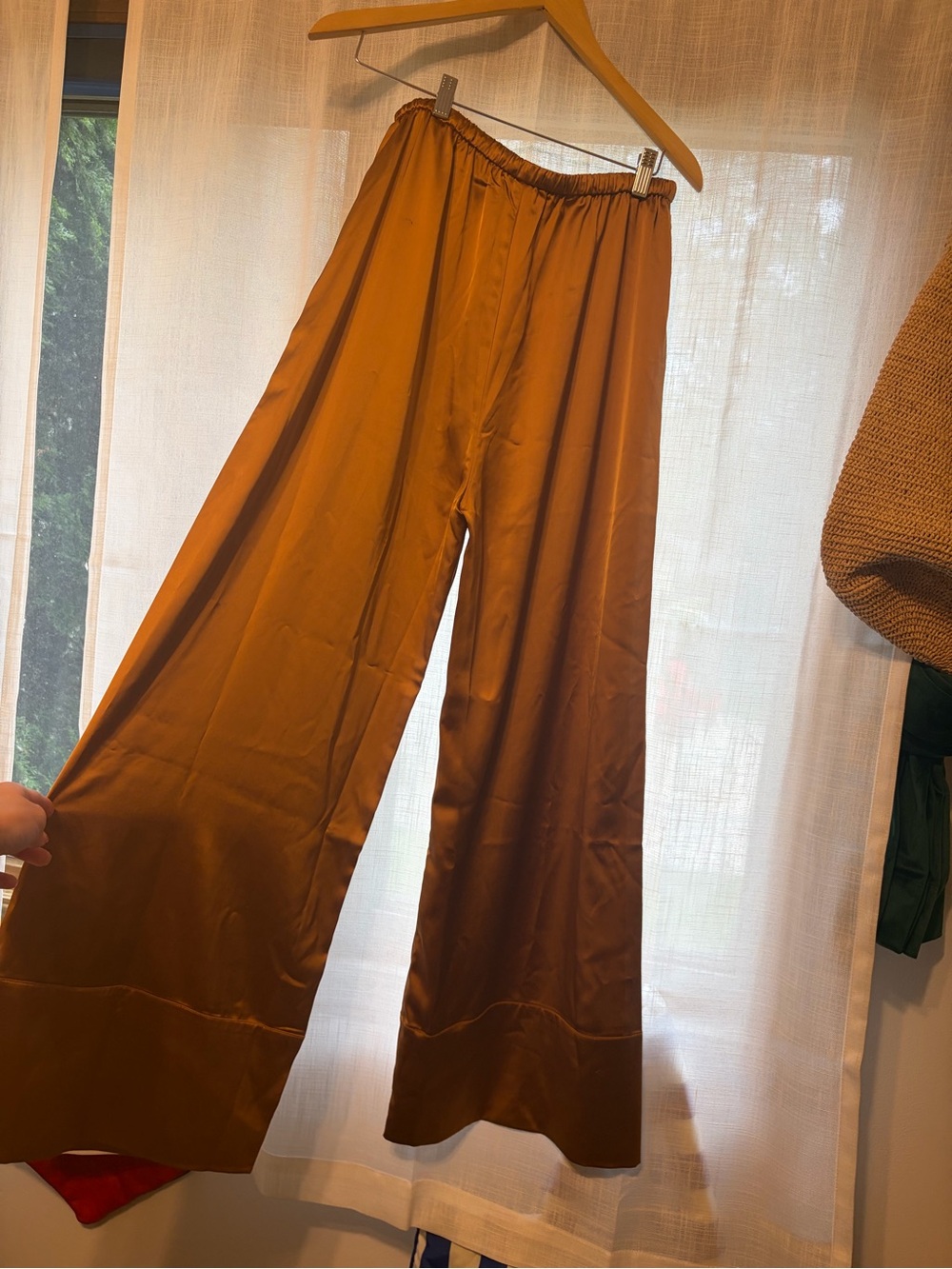 Carbon 38 Satin Wide Leg Pant - Rust - Picture 7 of 7